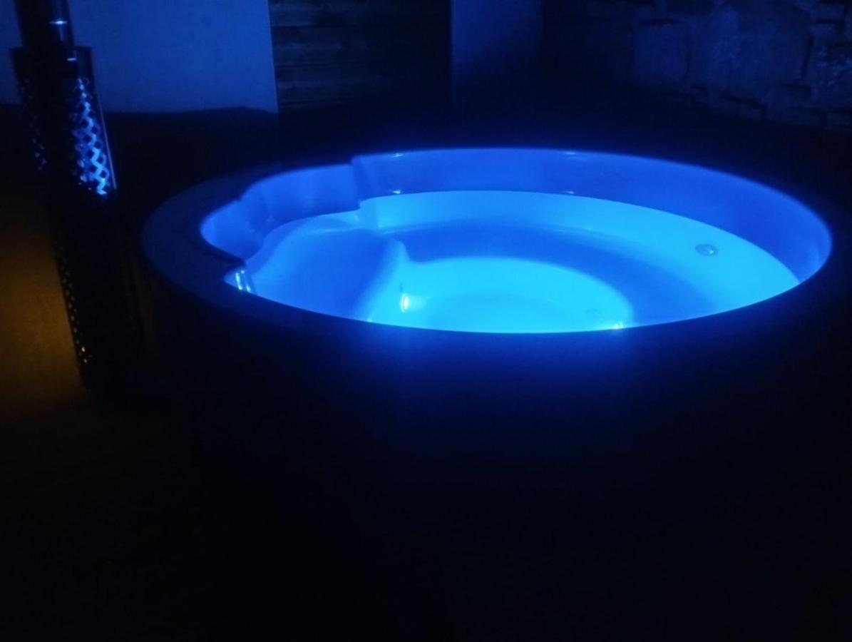 Gite Avec Son Bain Nordique Privatif Au Feu De Bois Pleubian Ngoại thất bức ảnh